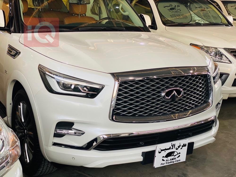 Infiniti QX80